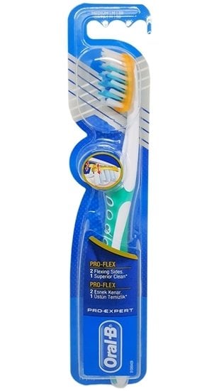 Oral-B Pro Flex Orta Diş Fırçası
