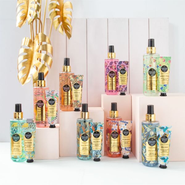 Eyüp Sabri Tuncer Silky Touch Body Splash 250 ml ve Silky Touch El Vücut Kremi 50 ml Kofre
